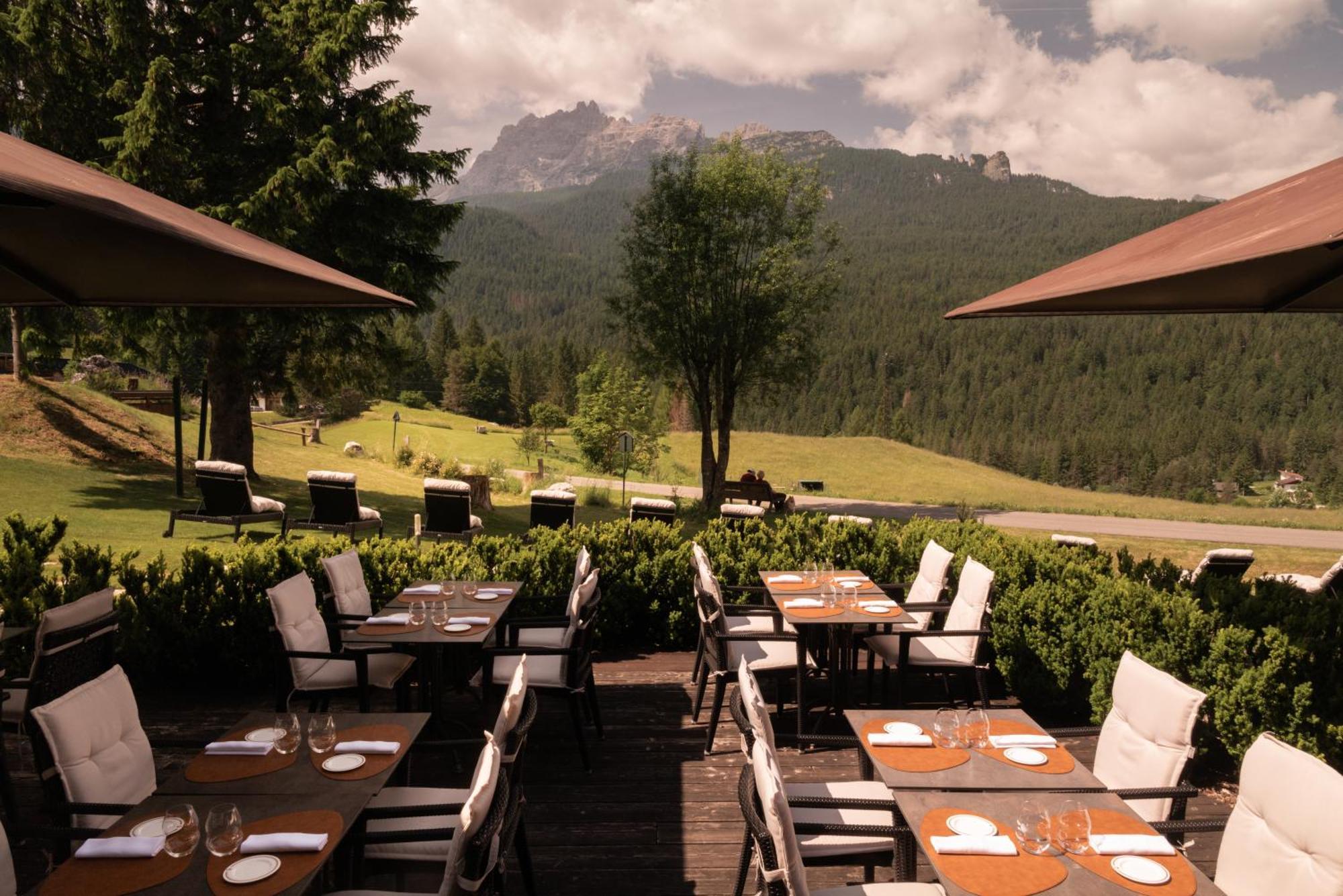 Rosapetra Spa Resort - Small Luxury Hotels Of The World Cortina d'Ampezzo Buitenkant foto